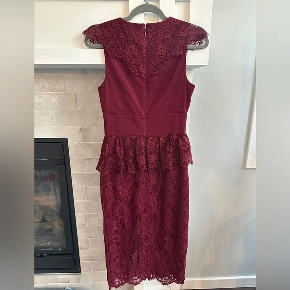 Gianni Bini Melissa Lace Ruffle Midi Dress| Size 2 - Picture 5 of 6
